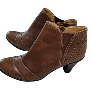 Sofft Women’s Christina Ankle Leather Boots Sz 9M Brown Zip Cushion